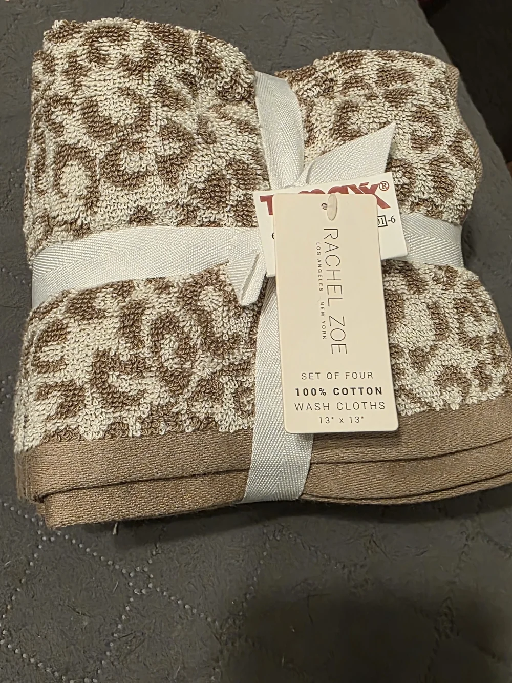 Rachel Zoe Leopard Print Bath Towel Set in Beige